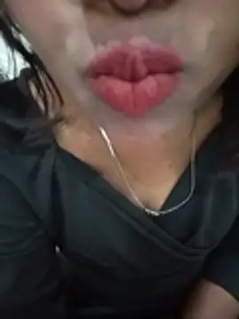 Snapshot of Sexy-Zeenat chatting on July 2026 05:27:01 AM Sexy-Zeenat online show from July 2026 05:27:01 AM