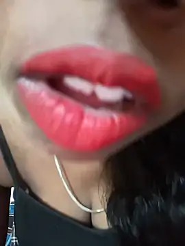 Snapshot of Sexy-Zeenat chatting on July 2026 08:26:02 AM Sexy-Zeenat online show from July 2026 08:26:02 AM