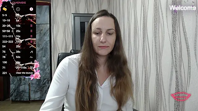 Snapshot of Yevgeshka-Milashka chatting on September 2025 04:00:01 AM Yevgeshka-Milashka online show from September 2025 04:00:01 AM