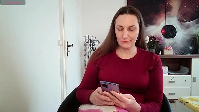 Snapshot of Yevgeshka-Milashka chatting on March 2025 03:17:02 PM Yevgeshka-Milashka online show from March 2025 03:17:02 PM