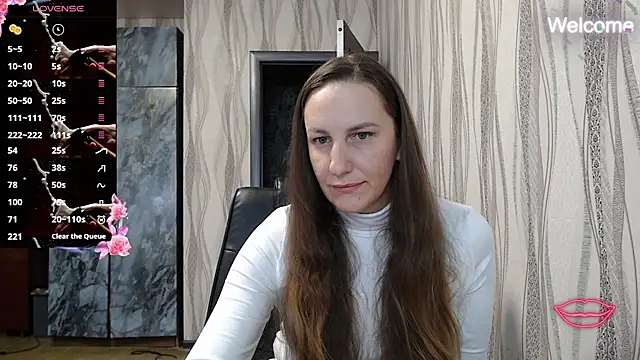 Snapshot of Yevgeshka-Milashka chatting on October 2025 06:16:02 AM Yevgeshka-Milashka online show from October 2025 06:16:02 AM