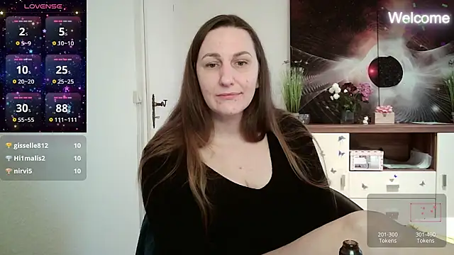 Snapshot of Yevgeshka-Milashka chatting on March 2025 06:35:02 AM Yevgeshka-Milashka online show from March 2025 06:35:02 AM