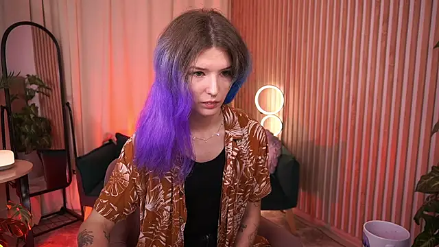 Lain Root online show from June 2026 05:51:01 AM