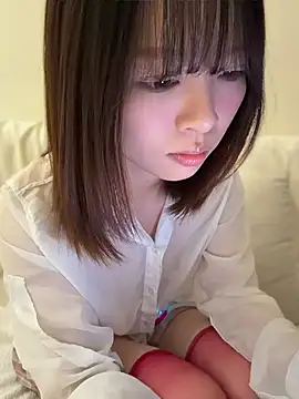 Snapshot of HappySadGirl chatting on June 2026 12:22:01 PM HappySadGirl online show from June 2026 12:22:01 PM