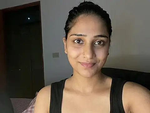 Snapshot of Soniya522 chatting on June 2026 01:44:02 PM Soniya522 online show from June 2026 01:44:02 PM