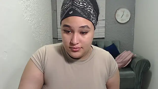 leilasosexy online show from June 2026 12:24:02 PM