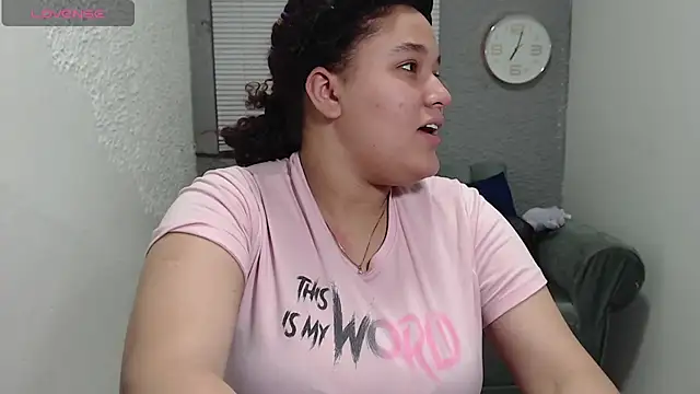 leilasosexy online show from June 2026 12:22:01 PM