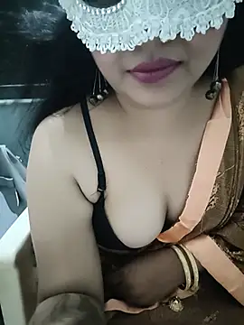 Snapshot of Baby_g77 chatting on June 2026 05:56:01 PM Baby g77 online show from June 2026 05:56:01 PM