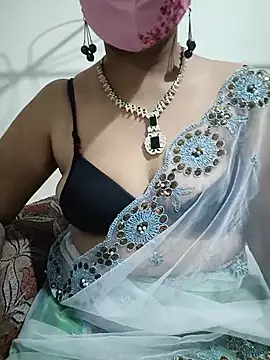 Snapshot of Baby_g77 chatting on July 2026 05:17:01 PM Baby g77 online show from July 2026 05:17:01 PM