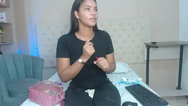 Snapshot of alexa___11 chatting on July 2026 12:48:02 PM alexa 11 online show from July 2026 12:48:02 PM
