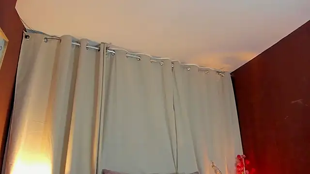 Snapshot of sensual_fer chatting on June 2026 12:33:01 PM sensual fer online show from June 2026 12:33:01 PM