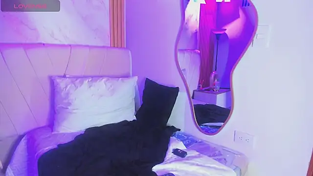ruby nixie online show from July 2026 04:19:01 AM