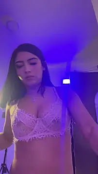 Snapshot of Nicolegh_ chatting on June 2026 02:10:01 AM Nicolegh online show from June 2026 02:10:01 AM