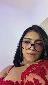 Snapshot of Nicolegh_ chatting on June 2026 05:12:01 AM Nicolegh online show from June 2026 05:12:01 AM