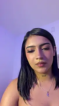 Snapshot of Nicolegh_ chatting on June 2026 02:06:01 AM Nicolegh online show from June 2026 02:06:01 AM