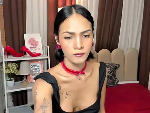 Snapshot of XxBeautyxX chatting on July 2026 07:07:01 AM XxBeautyxX online show from July 2026 07:07:01 AM