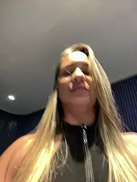 Snapshot of Betinhaalves chatting on July 2026 01:50:02 AM Betinhaalves online show from July 2026 01:50:02 AM