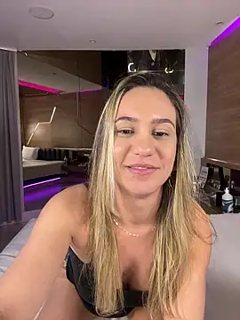 Snapshot of Betinhaalves chatting on June 2026 05:57:01 AM Betinhaalves online show from June 2026 05:57:01 AM