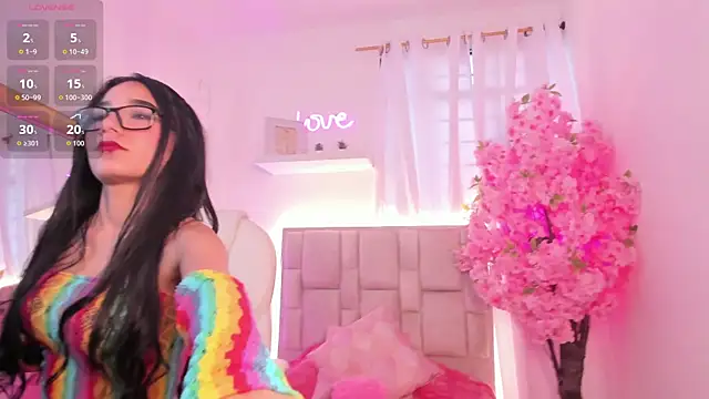 Snapshot of Violeta_Velvet_ chatting on July 2026 01:10:02 PM Violeta Velvet online show from July 2026 01:10:02 PM