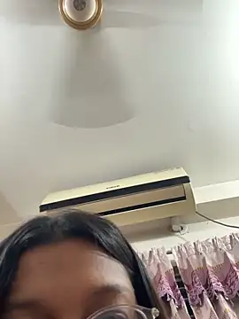 natasha oberoi22 online show from June 2026 03:51:02 PM