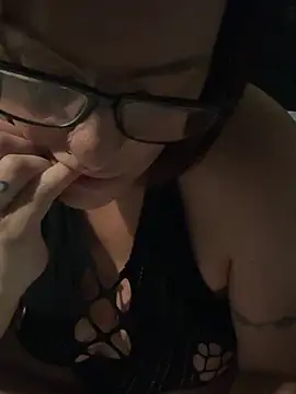 inkgirl222 online show from July 2026 09:04:01 PM