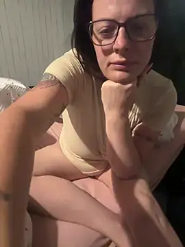 inkgirl222 online show from June 2026 08:58:01 PM