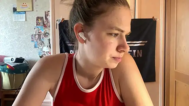 Snapshot of Codi_Rostersy chatting on July 2026 09:10:01 AM Codi Rostersy online show from July 2026 09:10:01 AM