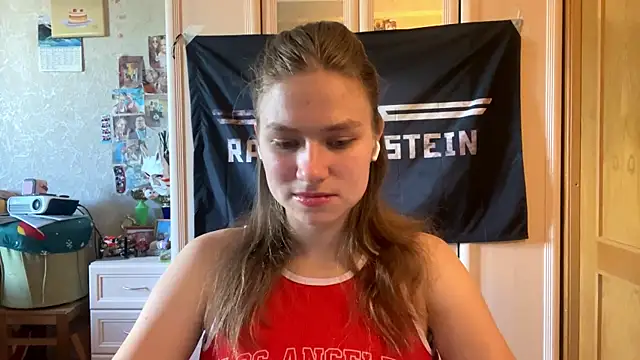 Snapshot of Codi_Rostersy chatting on June 2026 02:06:01 PM Codi Rostersy online show from June 2026 02:06:01 PM