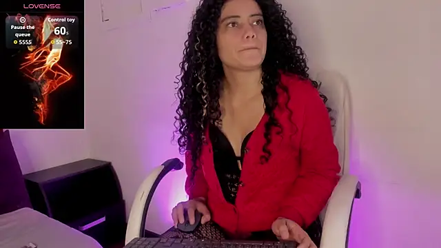 CurlyRuby online show from June 2026 01:05:02 PM
