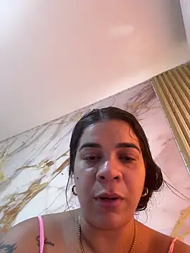 Siri Luxx online show from June 2026 06:06:02 PM