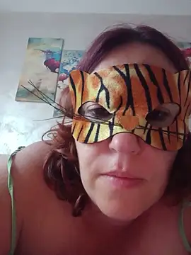 Bambolina2026 online show from June 2026 06:18:02 PM