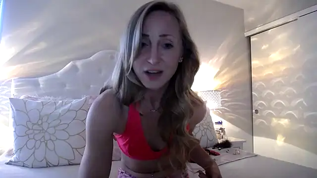 naomi at nite online show from June 2026 11:16:01 PM
