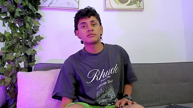 Joshua Fox online show from June 2026 07:14:01 PM