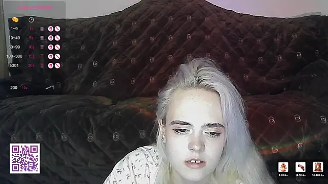 Snapshot of Oxcy_Secret chatting on June 2026 08:36:02 PM Oxcy Secret online show from June 2026 08:36:02 PM