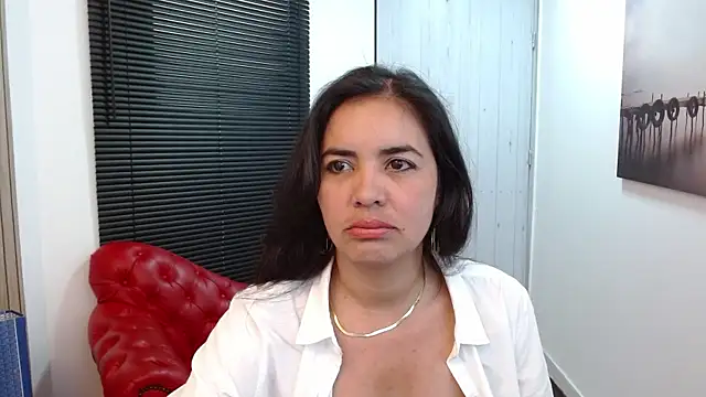 Violet Lex online show from June 2026 07:18:02 PM