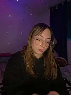 Caamii  online show from July 2026 05:31:01 AM