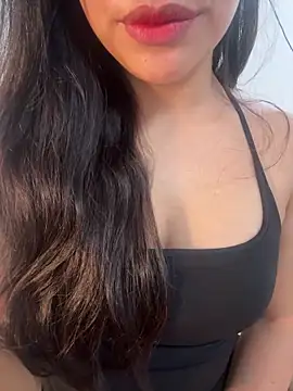 Snapshot of QuynhAnhhh_sweet chatting on June 2026 06:32:02 AM QuynhAnhhh sweet online show from June 2026 06:32:02 AM