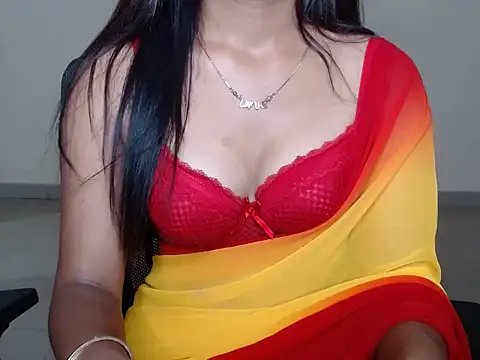Snapshot of Elle_lala chatting on June 2026 03:56:01 AM Elle lala online show from June 2026 03:56:01 AM