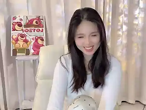 Snapshot of xiao--su chatting on June 2026 06:19:02 AM xiao--su online show from June 2026 06:19:02 AM