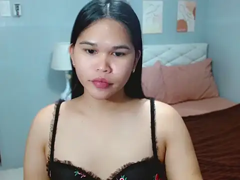 Snapshot of AlianaFord chatting on June 2026 04:26:02 PM AlianaFord online show from June 2026 04:26:02 PM