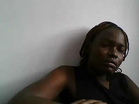 Snapshot of MissElsie21 chatting on June 2026 05:29:02 AM MissElsie21 online show from June 2026 05:29:02 AM