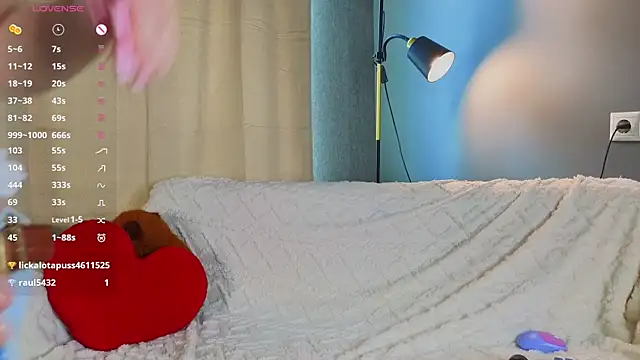 sexy xs online show from June 2026 06:29:02 AM