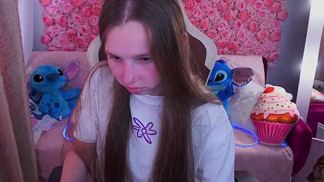Sasha Foxyyy online show from June 2026 01:56:02 PM