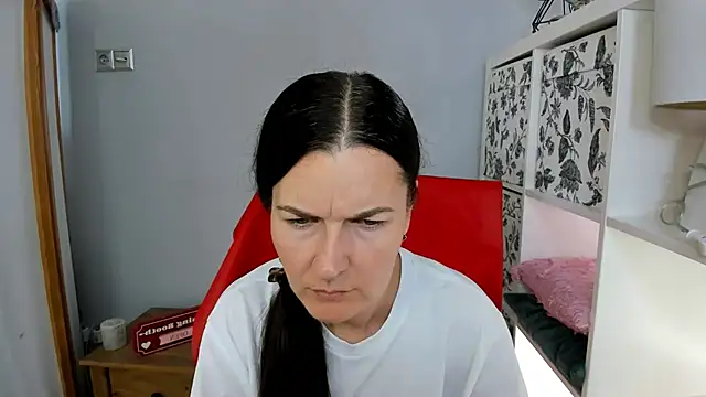 NadiaXlove online show from July 2026 03:20:02 PM