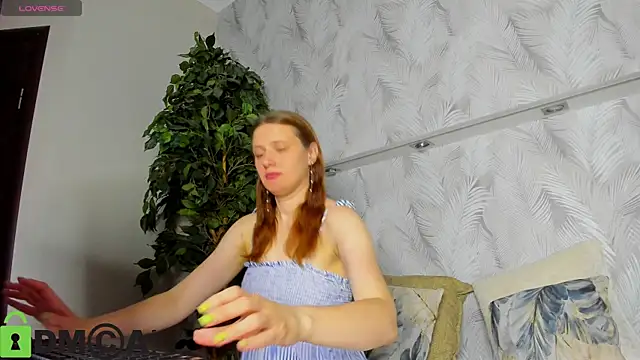 Snapshot of Kathrine-Meyer chatting on June 2026 01:14:01 AM Kathrine-Meyer online show from June 2026 01:14:01 AM