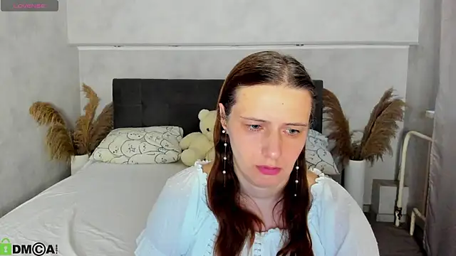 Snapshot of Kathrine-Meyer chatting on June 2026 01:00:01 AM Kathrine-Meyer online show from June 2026 01:00:01 AM