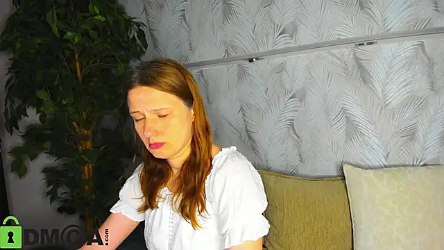 Snapshot of Kathrine-Meyer chatting on June 2026 01:07:02 AM Kathrine-Meyer online show from June 2026 01:07:02 AM