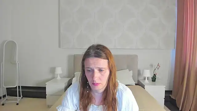 Snapshot of Kathrine-Meyer chatting on June 2026 01:10:01 AM Kathrine-Meyer online show from June 2026 01:10:01 AM