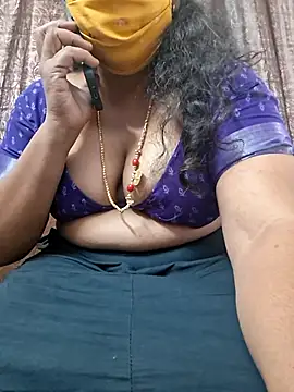 Snapshot of Hot_Sreeja_Tamil chatting on July 2026 07:23:02 AM Hot Sreeja Tamil online show from July 2026 07:23:02 AM
