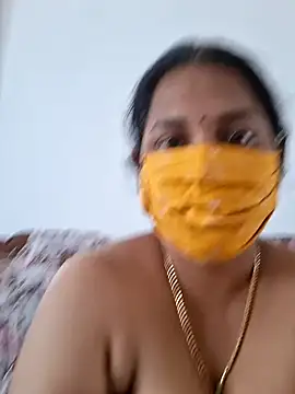 Snapshot of Hot_Sreeja_Tamil chatting on June 2026 09:15:01 AM Hot Sreeja Tamil online show from June 2026 09:15:01 AM